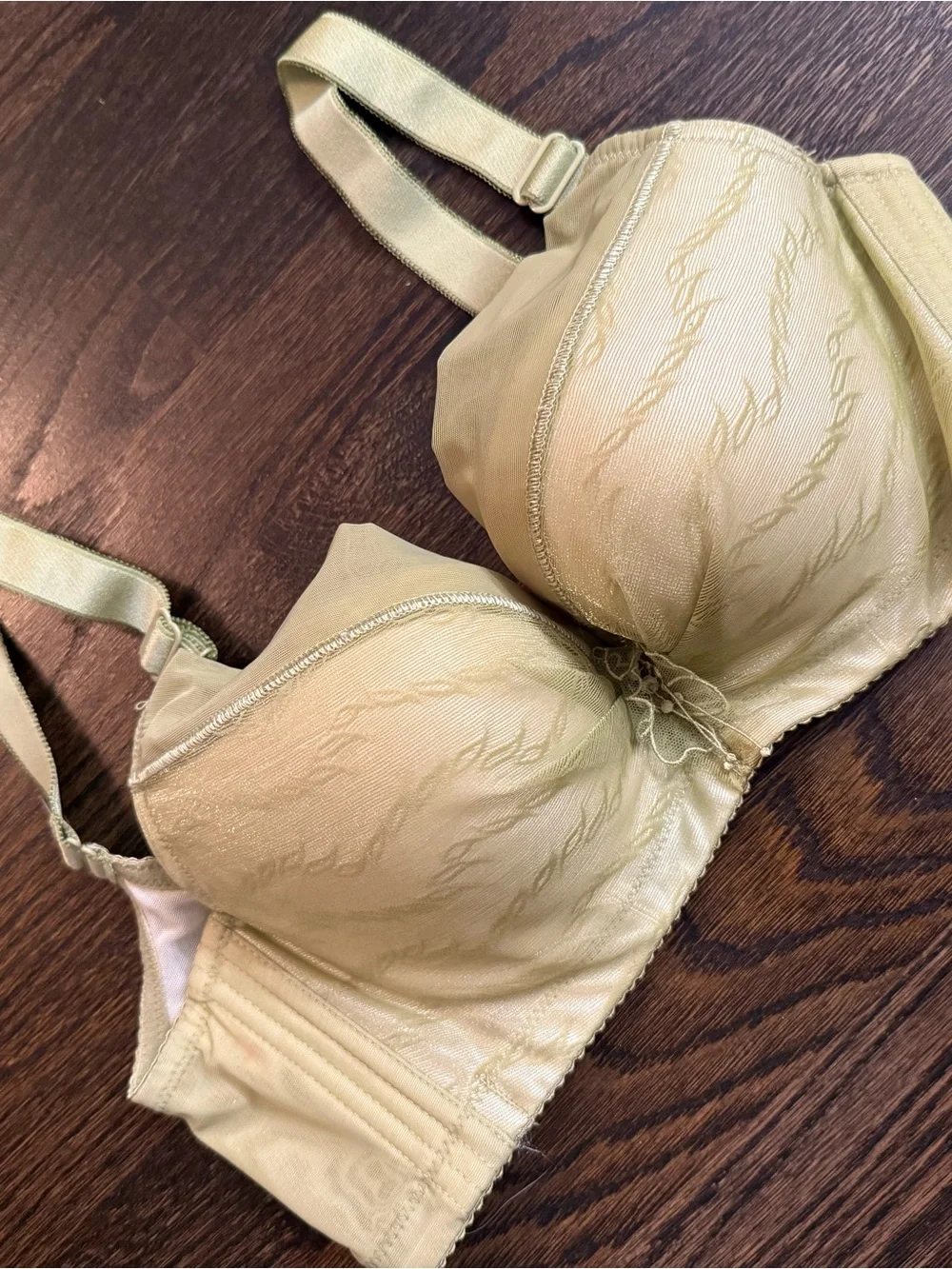 Classic Light Green Women's push up T-Shirt Bra 34c